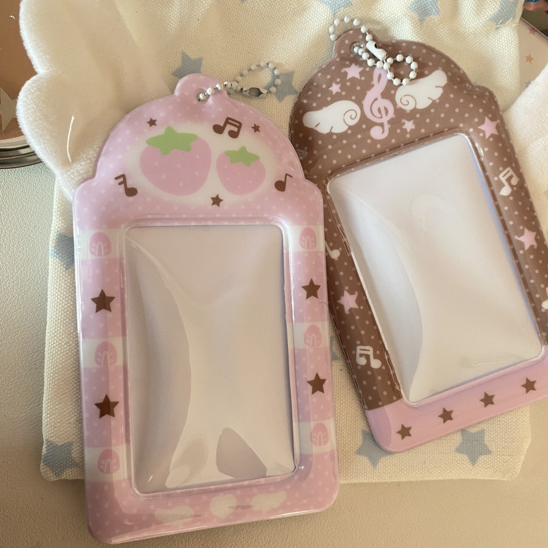 Muzieknoot Wing Strawberry PVC - Blank Sheet Music Notebook recensie en prijs